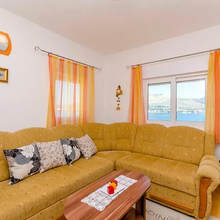 Tonka Apartment