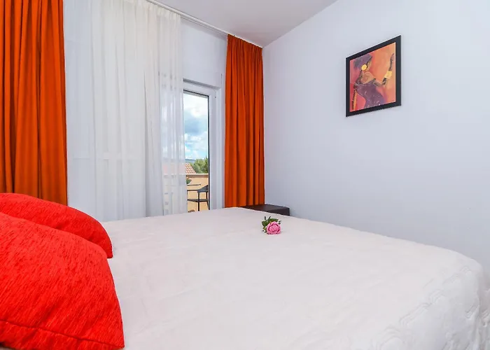 Tonka Apartament