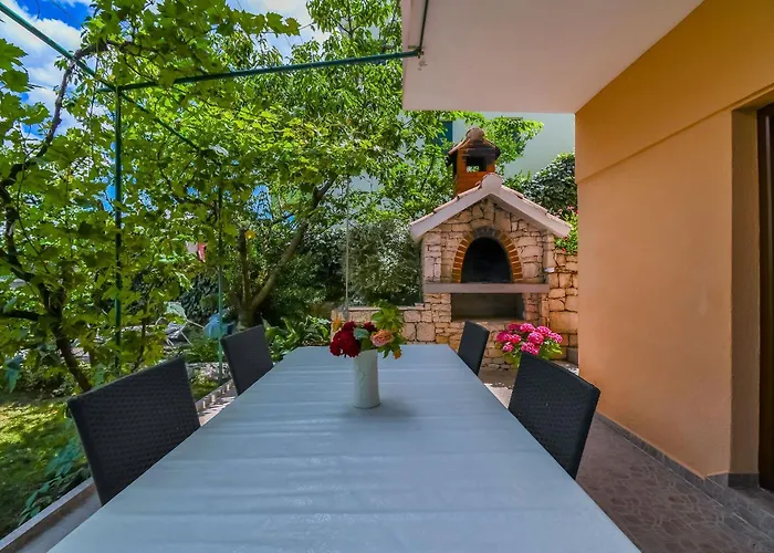 Apartament Tonka *
