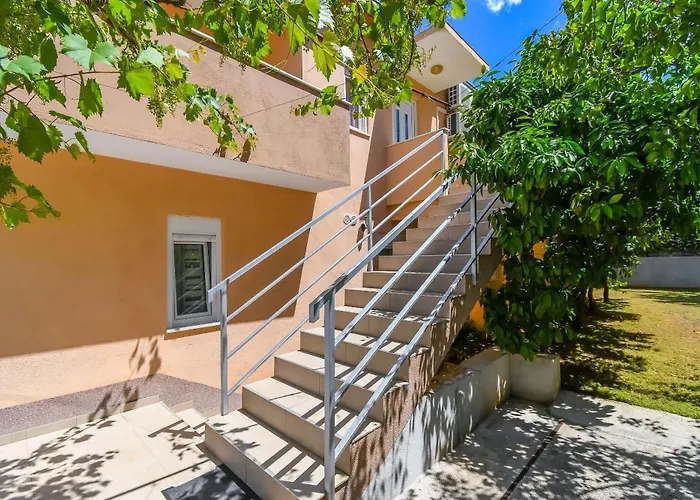 Tonka Apartament