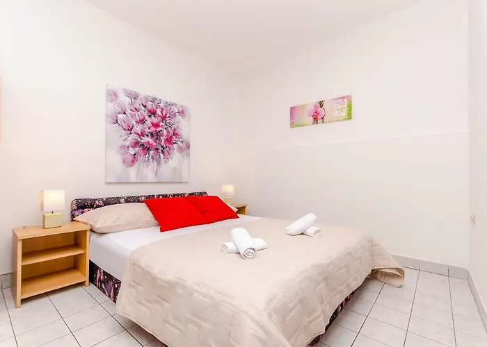 Tonka Apartament