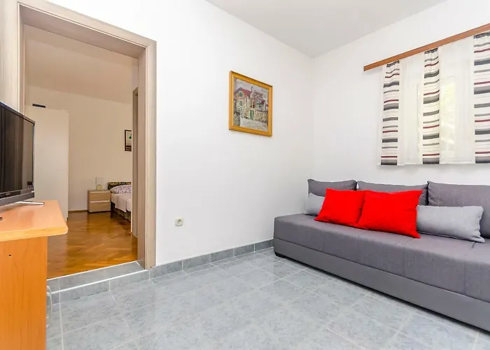 Apartament Tonka Donji Okrug (Ciovo)