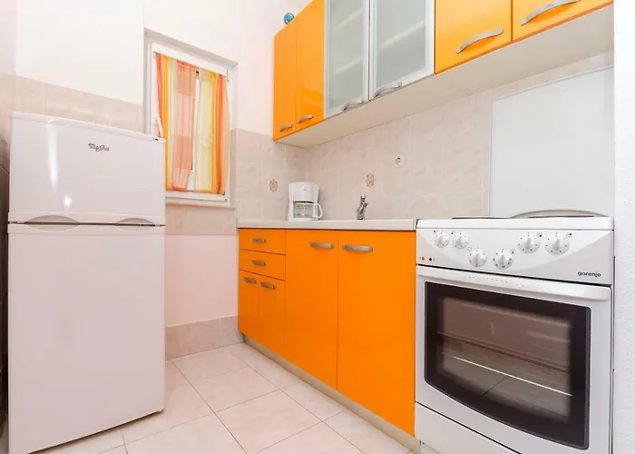 Tonka Apartament *